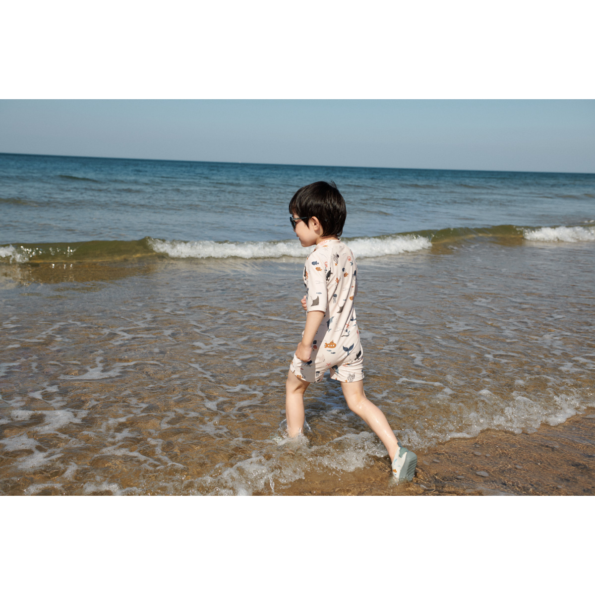 Liewood Max Schwimm-Jumpsuit - Sea creature / Sandy - Badeanzug