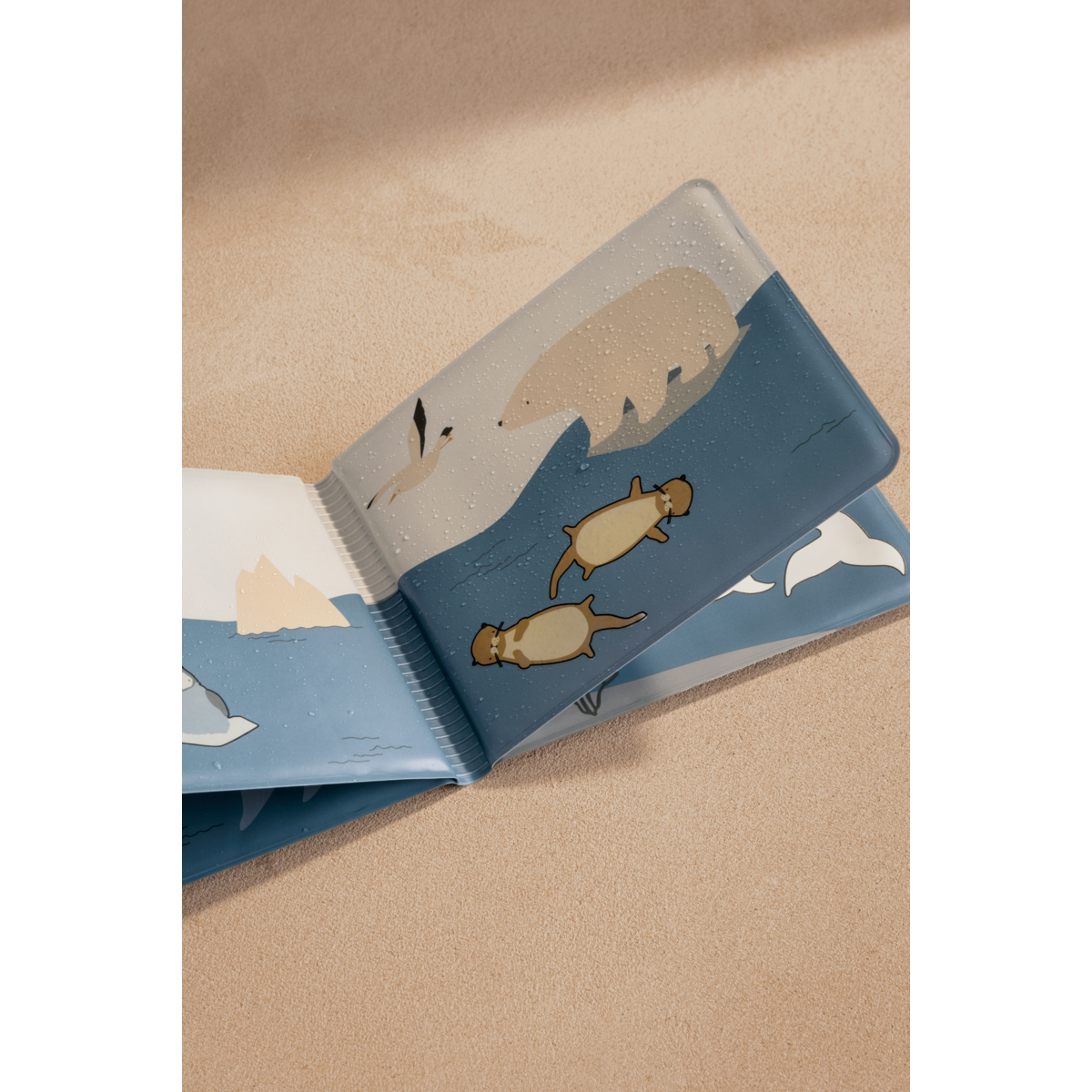 Liewood WAYLON Wasserbuch - Arctic Sea / Ocean view - Badespielzeug