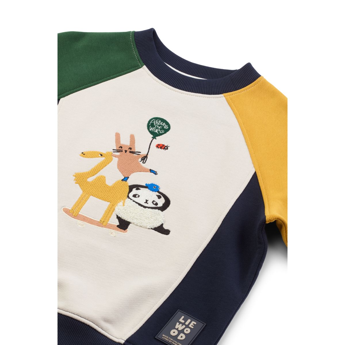 AUDE Sweatshirt mit Aufdruck - Friends / Sandy / Classic navy multi mix