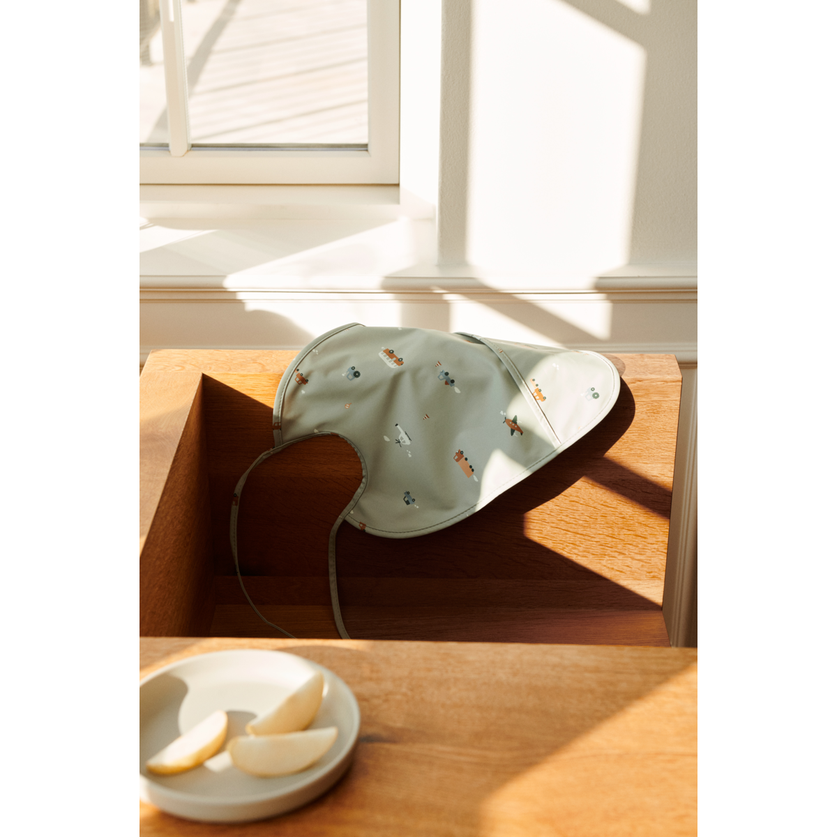 Liewood Lai Lätzchen - Vehicles/dove blue mix - Lätzchen