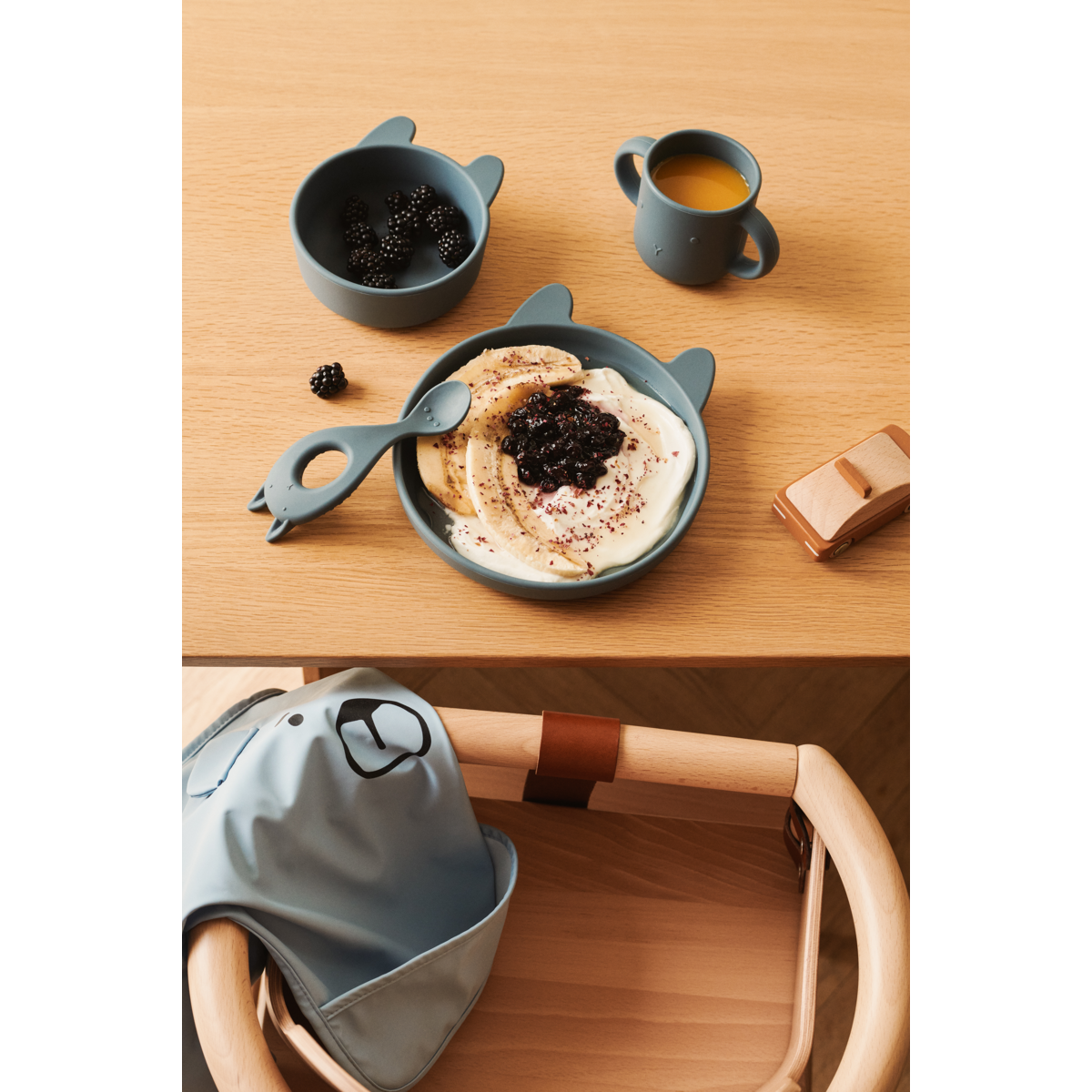 Liewood Vivi Silikongeschirr 4er Pack Baby - Rabbit whale blue - Geschirr satz