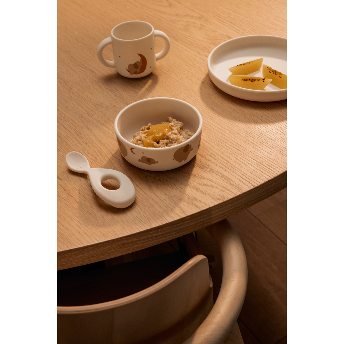 VIVI Silikon Geschirrset - Elephant / Creme de la creme