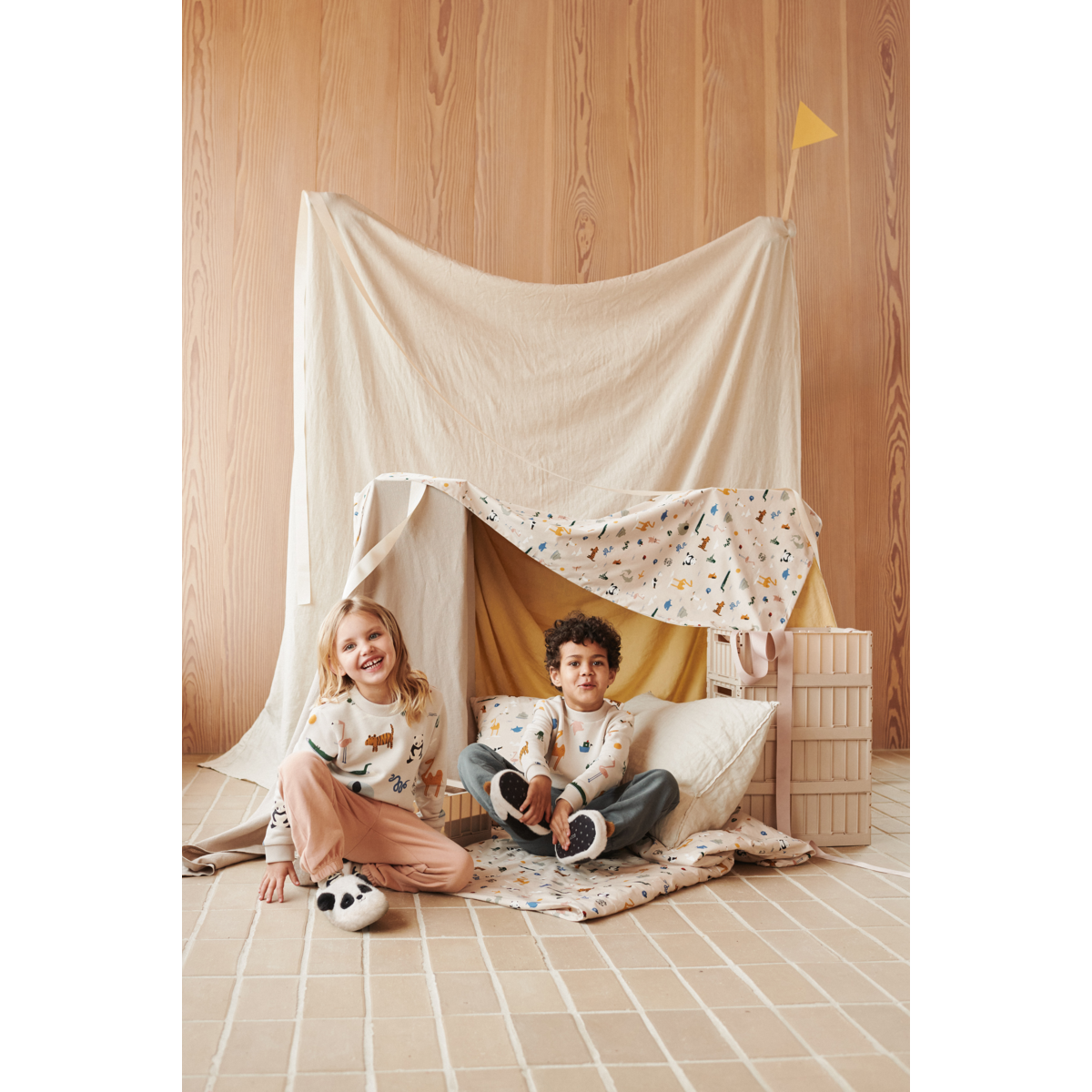 Liewood AVIAJA Panda Hausschuhe - Sandy / Dark grey - Hausschuh