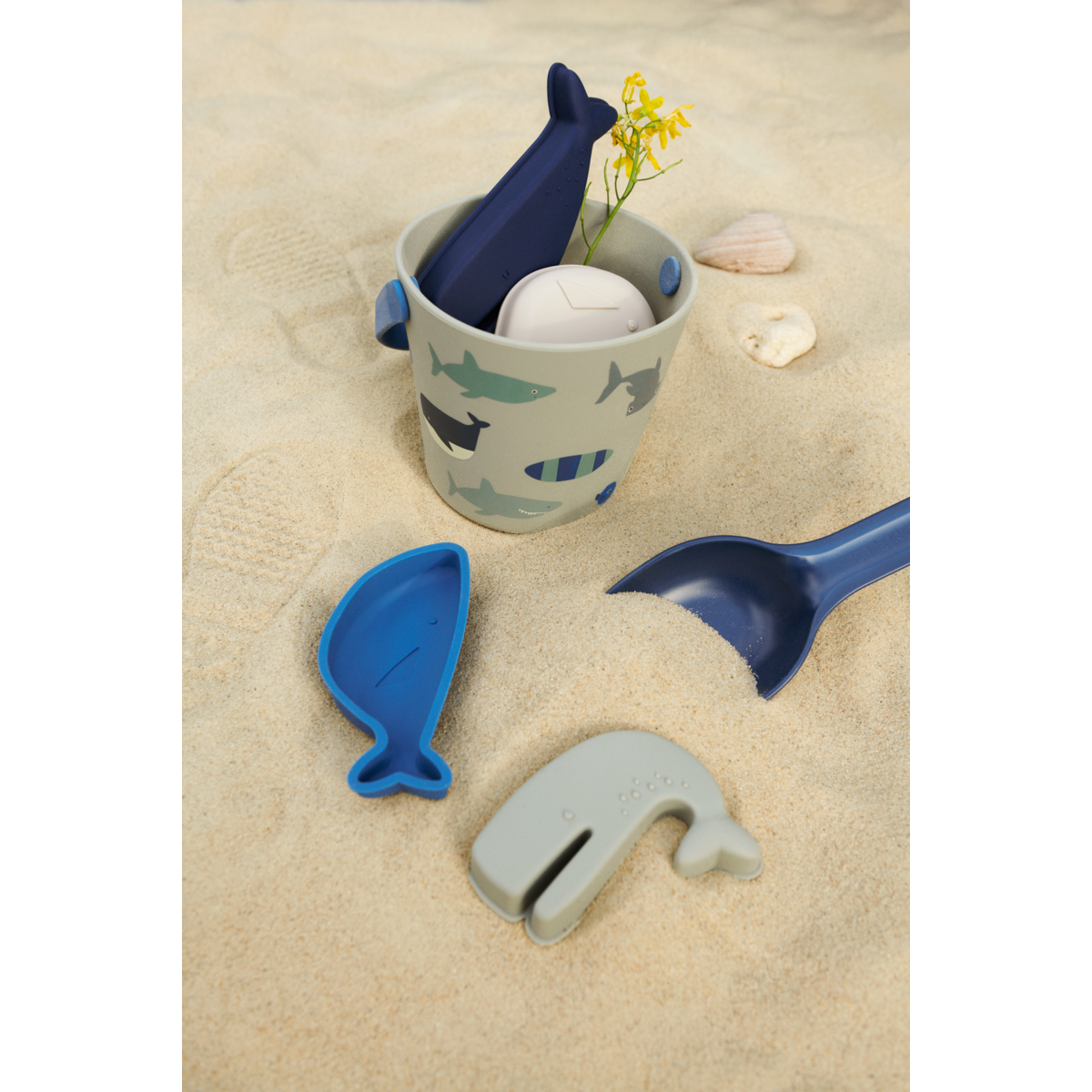 Liewood GILMA Hai-Strandset - Shark / Dove blue - SAND TOYS