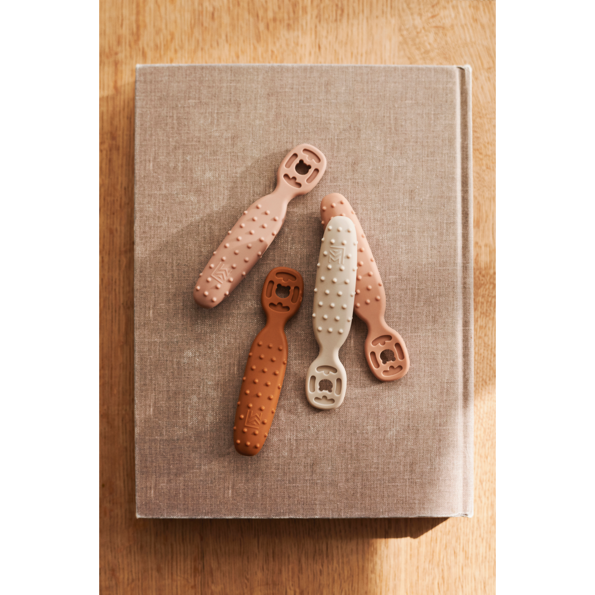 Caelia Baby Lernlöffel 4er-Pack - Pale tuscany multi mix