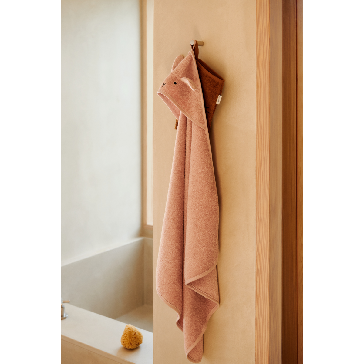 Liewood Albert Hooded Baby Towel - Rabbit rose - TOWEL / WASHCLOTH