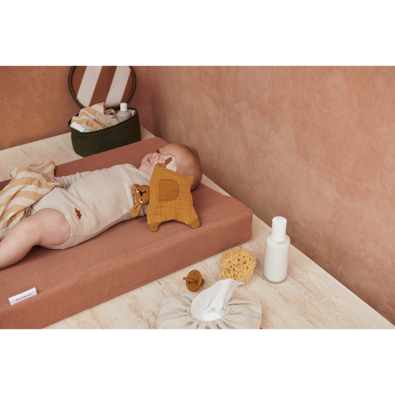 Liewood Amaya Kuschelteddy - Kangaroo / golden caramel - Polaires